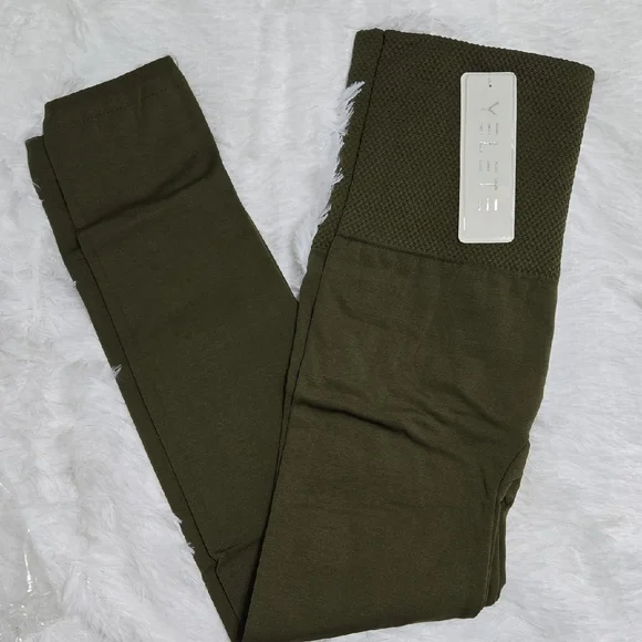 Yelete Olive Green Knit Scarf - Picture 2 of 5